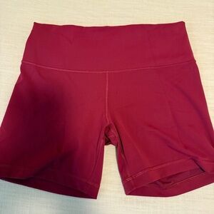 Lululemon Athletica wunder train shorts 6”inseam size 12